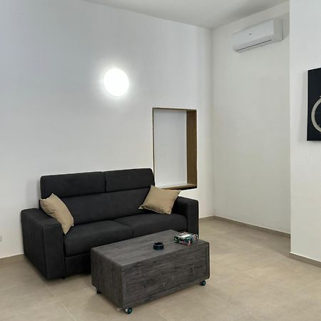 Fiore Apartments Fiorenzuola dʼArda Extérieur photo