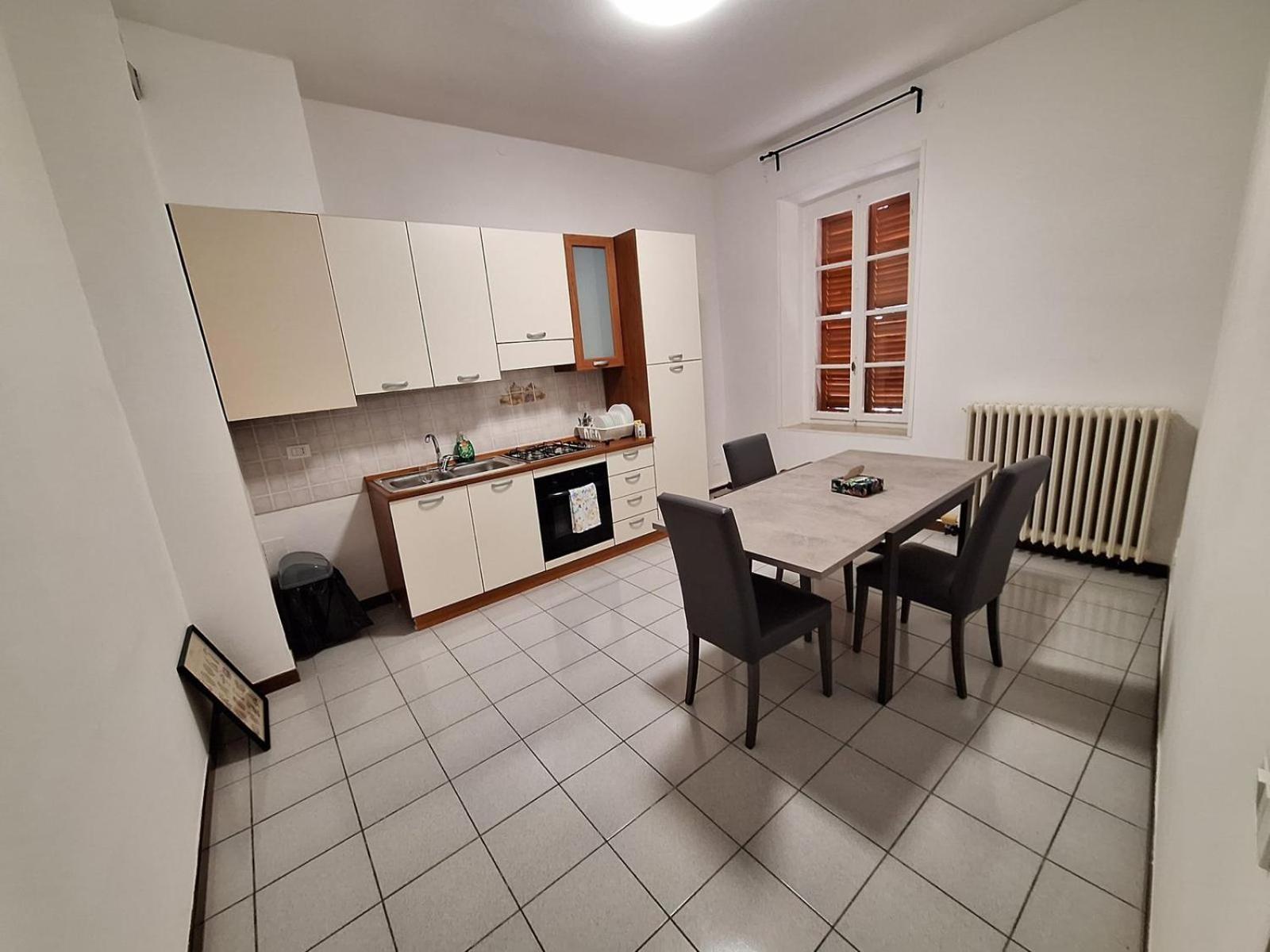 Fiore Apartments Fiorenzuola dʼArda Extérieur photo