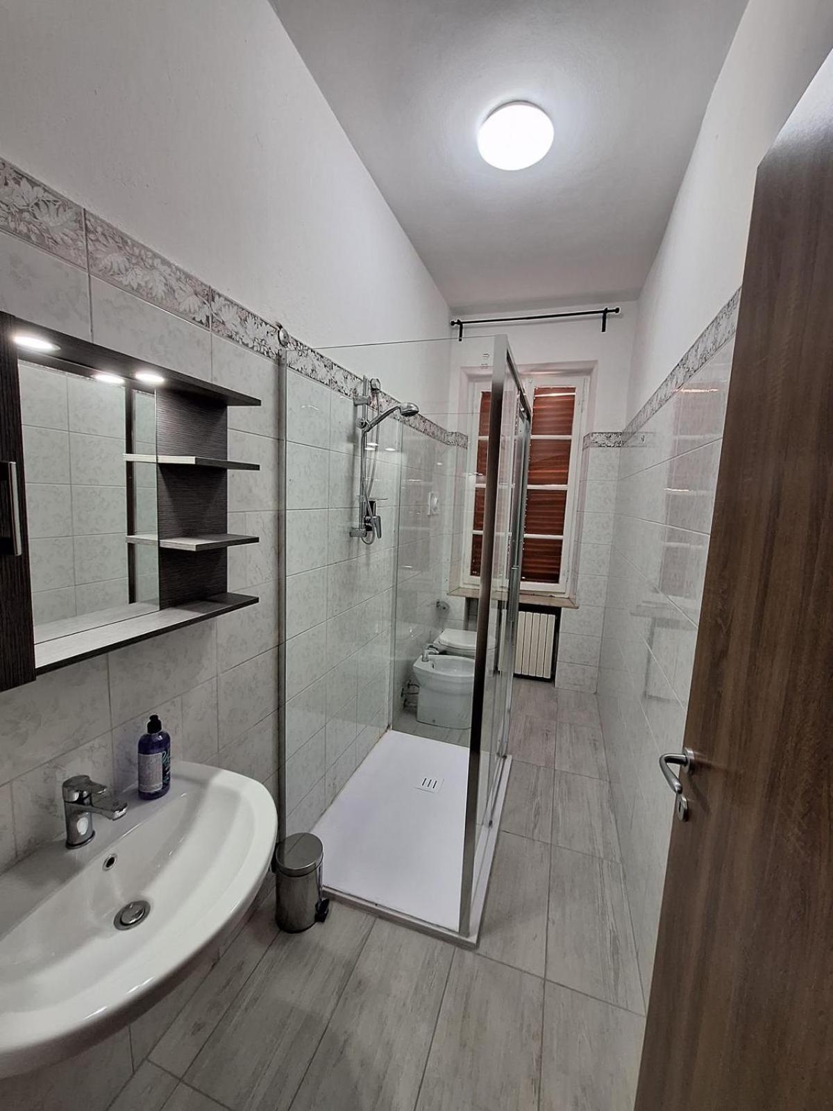 Fiore Apartments Fiorenzuola dʼArda Extérieur photo