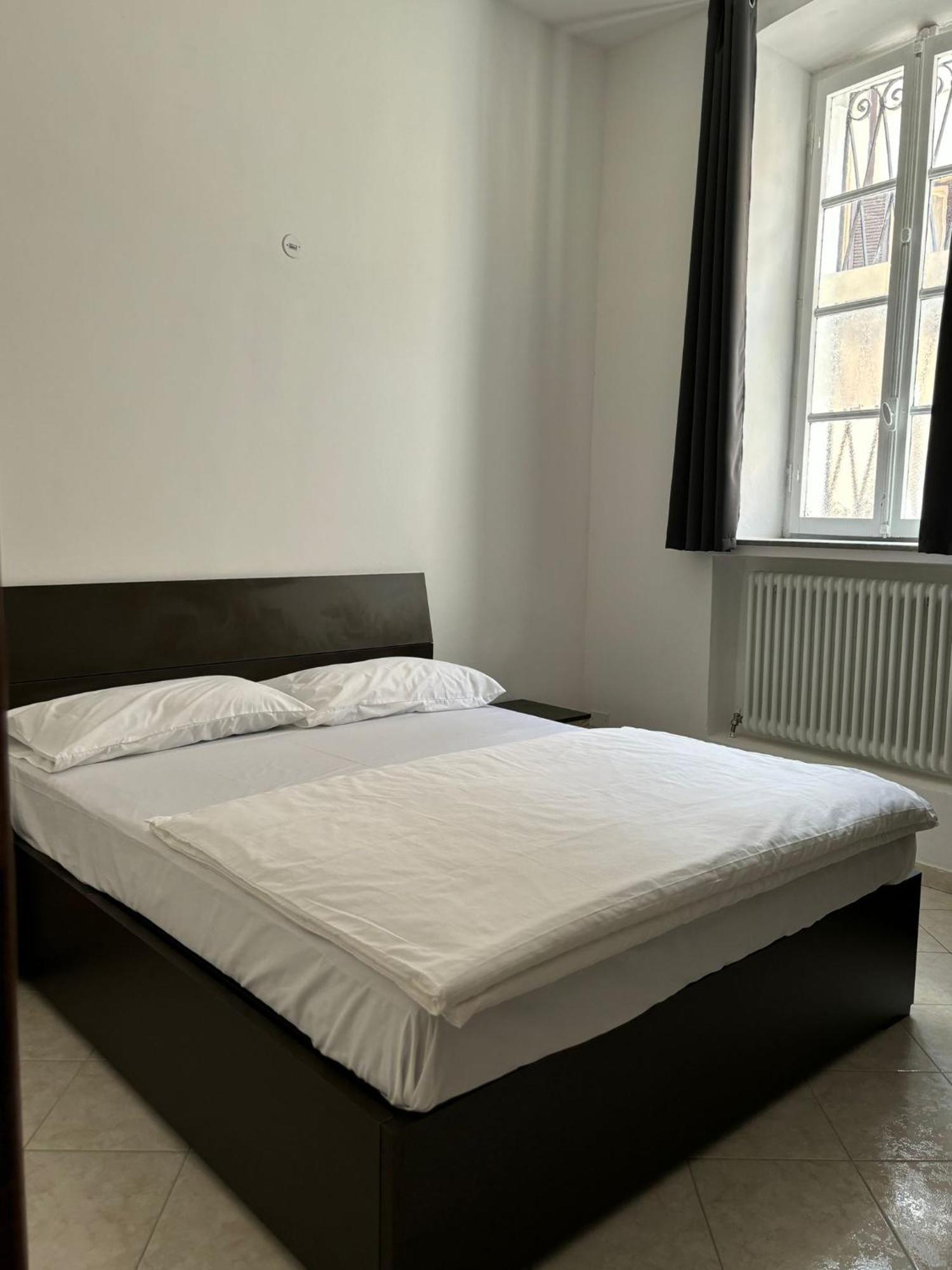 Fiore Apartments Fiorenzuola dʼArda Extérieur photo