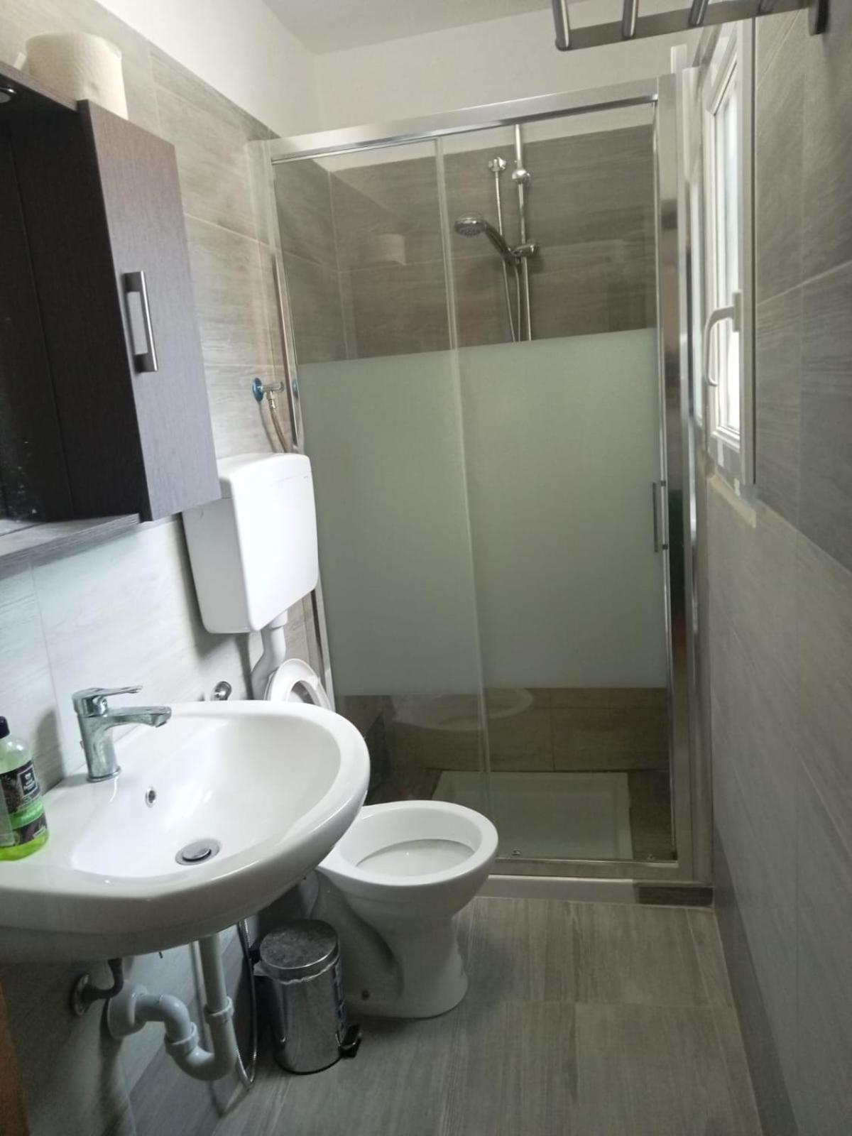 Fiore Apartments Fiorenzuola dʼArda Extérieur photo